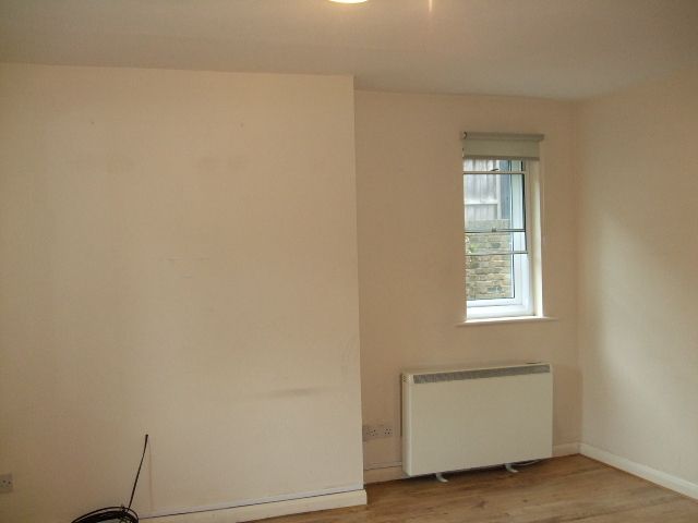 Property photo 3 of 9 Living Room