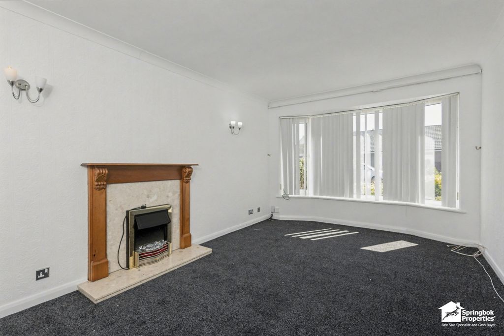 Property photo 3 of 18 Image 2