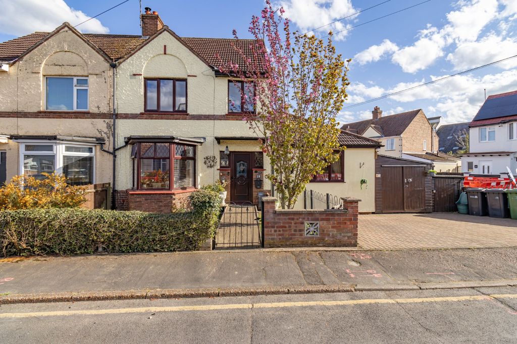 Property photo 1 of 38 4084352