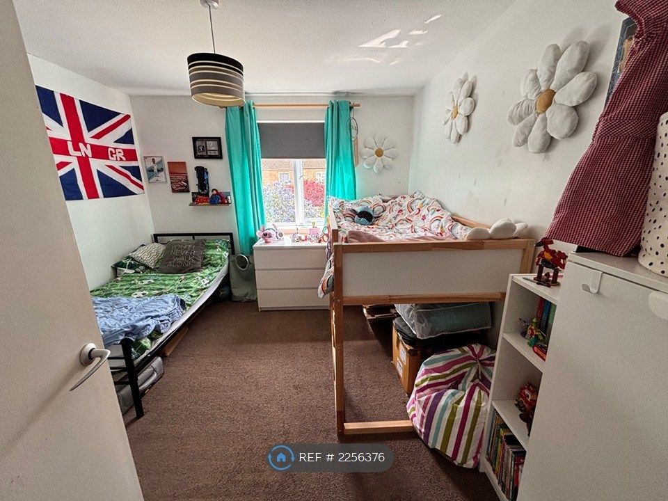 Property photo 3 of 10