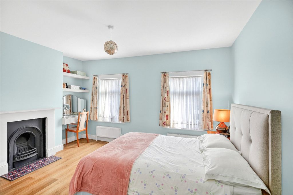 Property photo 3 of 19 Picture No. 22