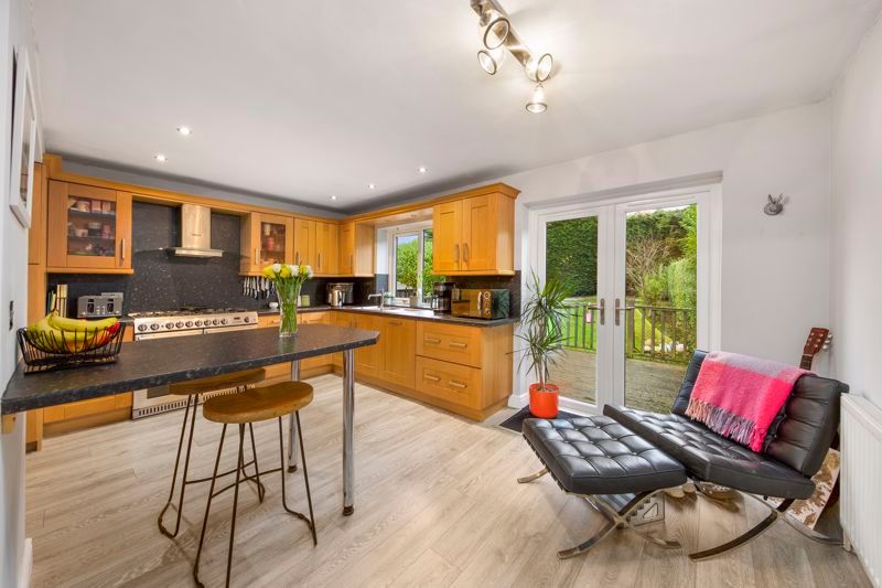 Property photo 2 of 28 Kitchen.