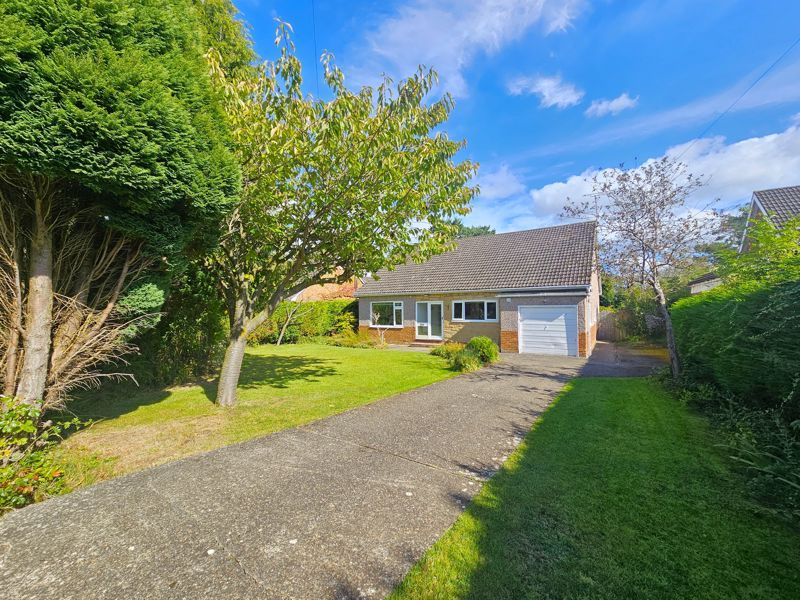 Property photo 1 of 11 Photo 8