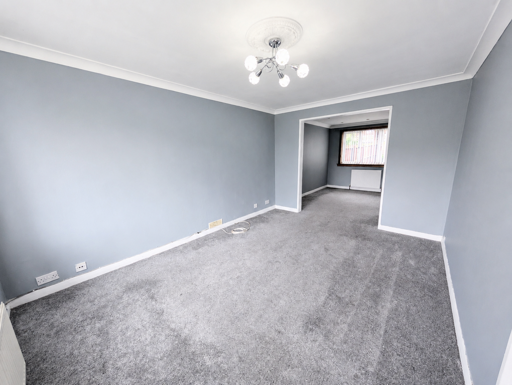 Property photo 3 of 23