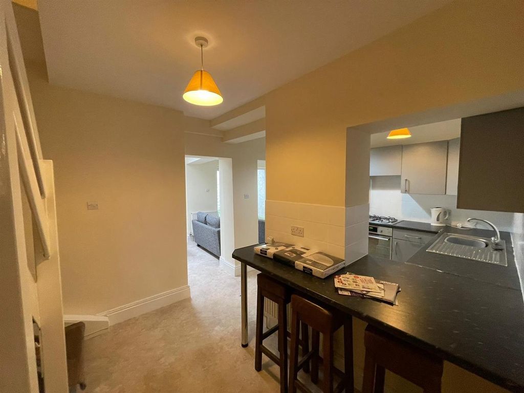 Property photo 2 of 8 1 Regent3.Jpg