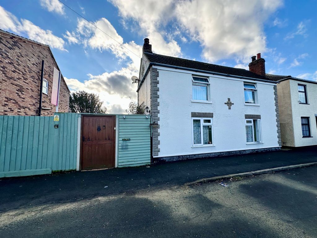 Property photo 1 of 14