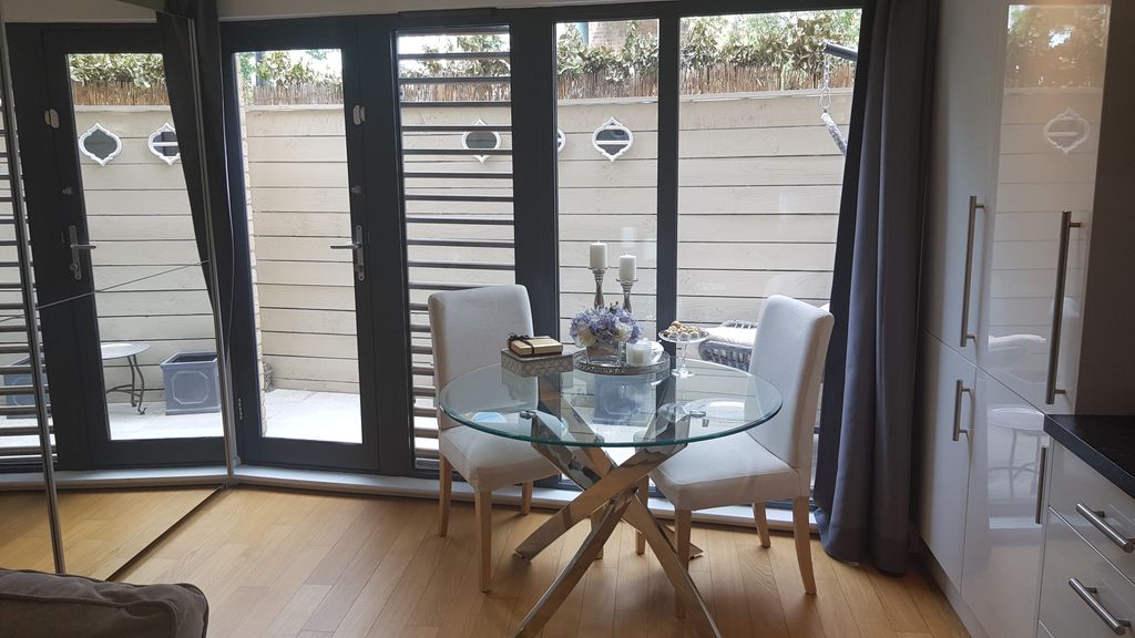 Property photo 3 of 10