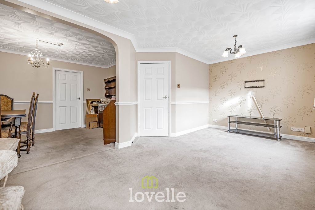 Property photo 2 of 25