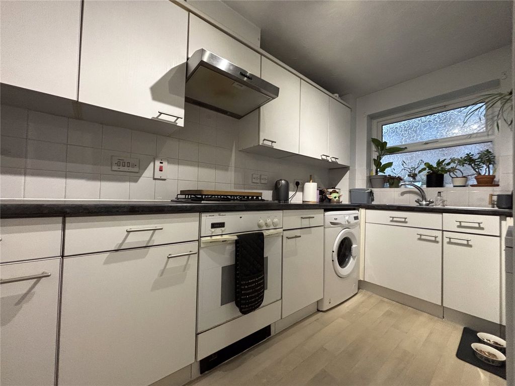 Property photo 2 of 9 Picture No. 09