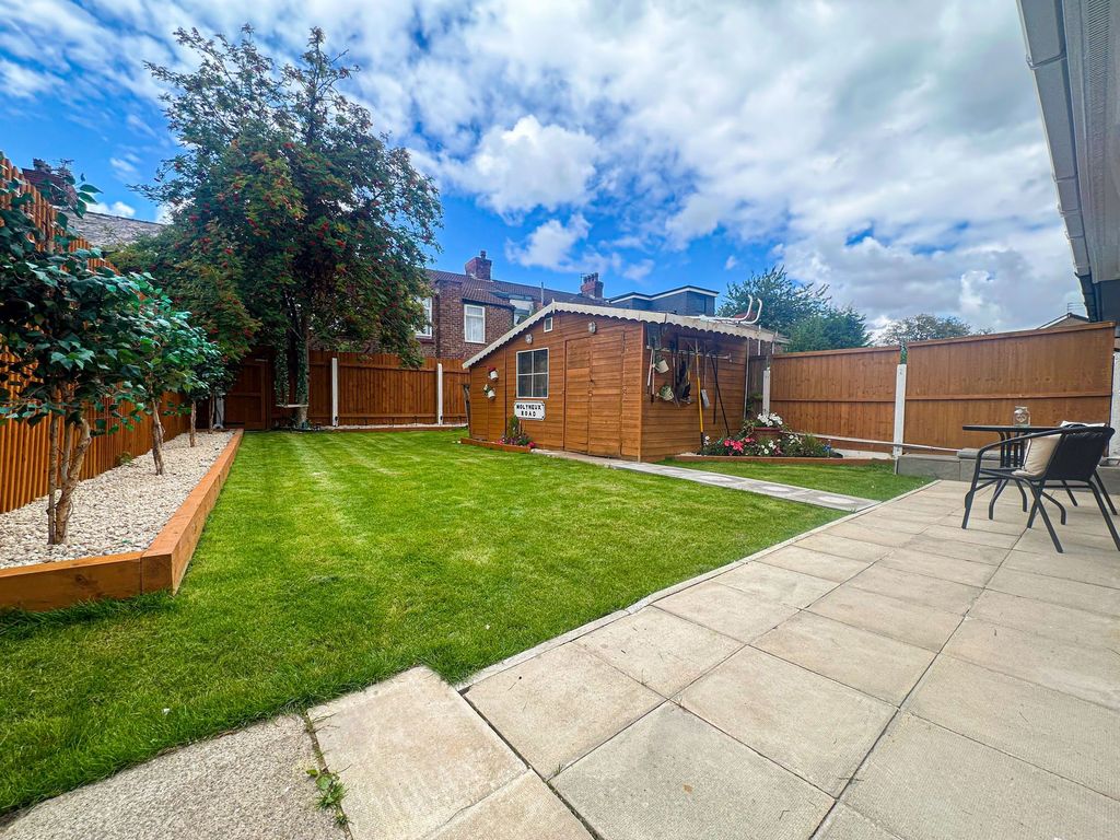 Property photo 3 of 13 Photo 9