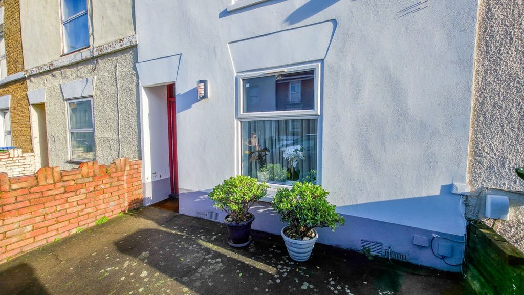 Property photo 2 of 21 20260116_105741 - Copy