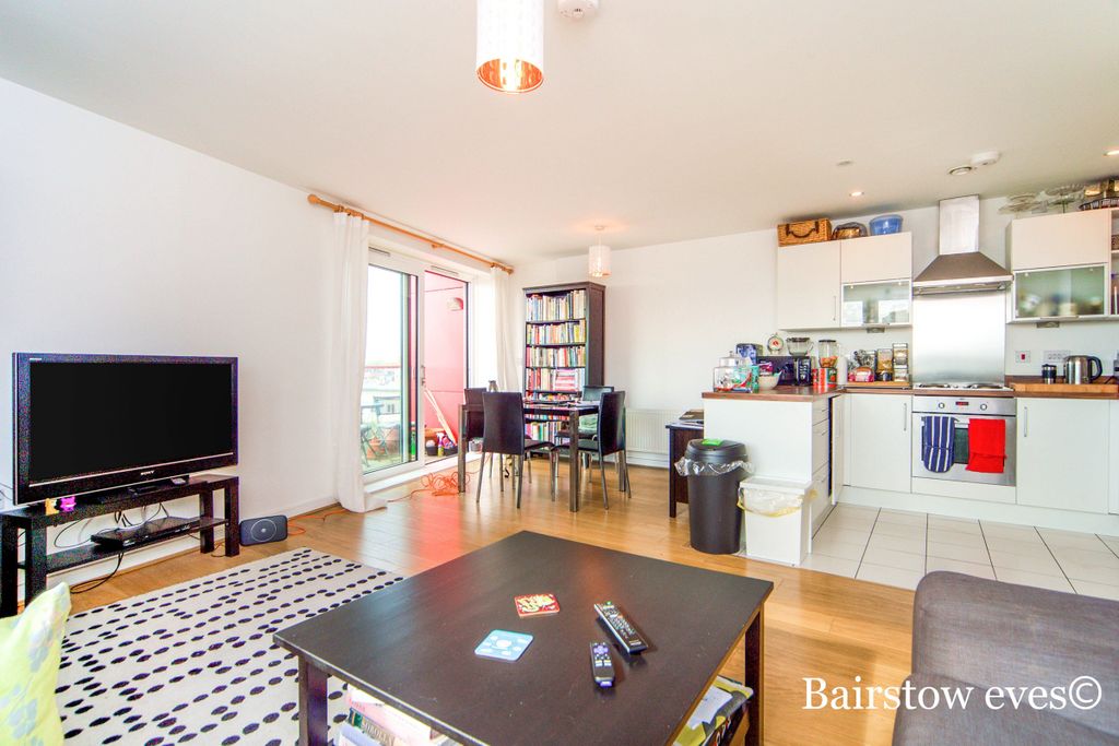 Property photo 2 of 9