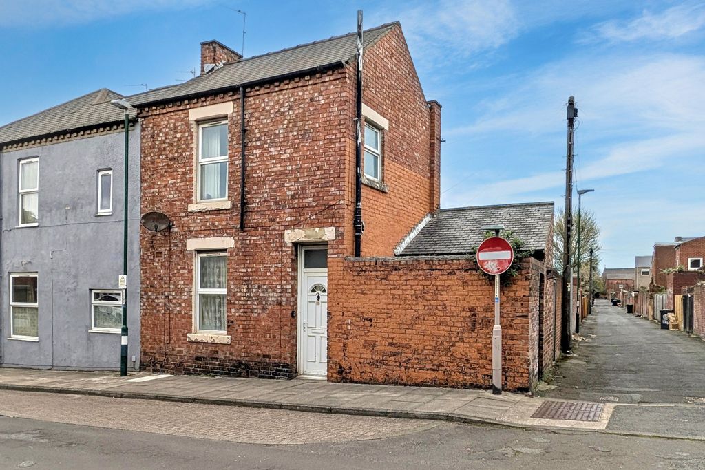 Property photo 1 of 14 59 Bertram Street, South Shields, Tyne And Wear, Ne33 5Pq