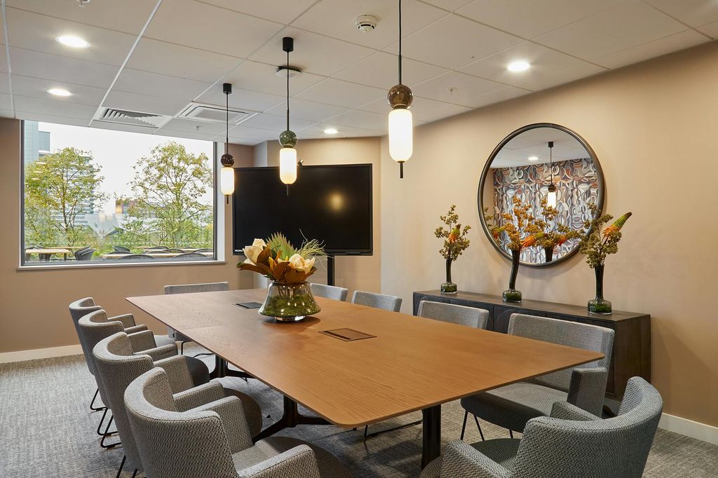 Property photo 3 of 7 Grosvenor 5.Jpg