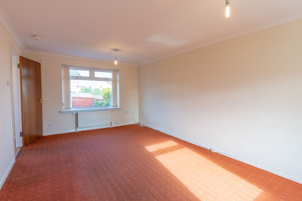 Property photo 2 of 31 Gallery