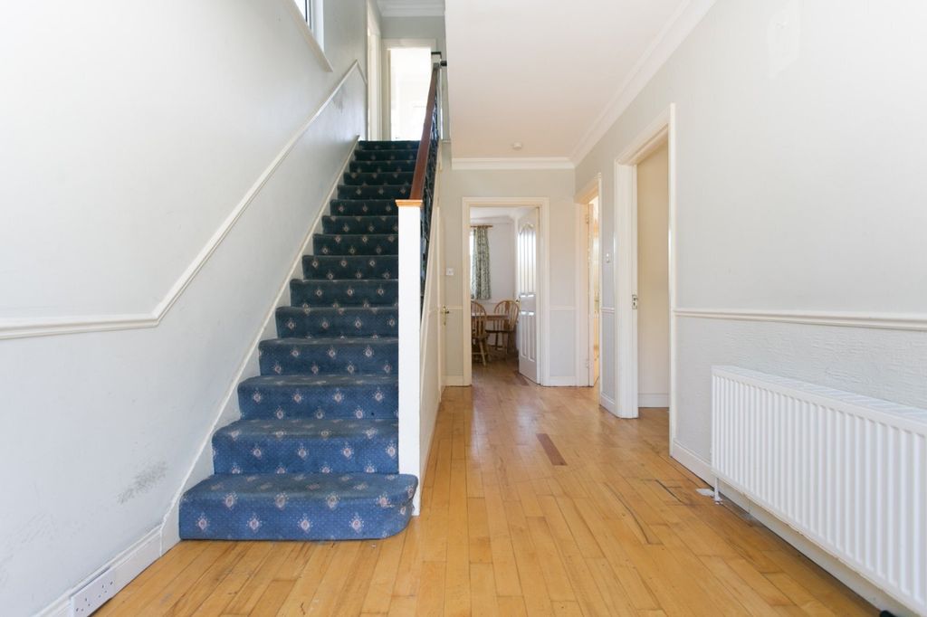 Property photo 2 of 15 Picture No. 02
