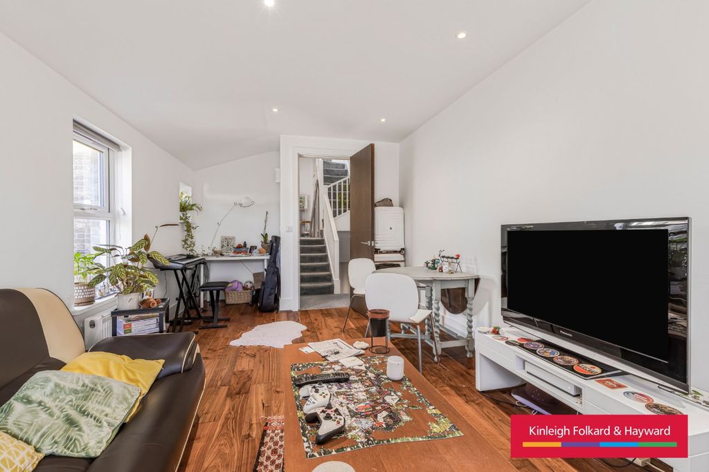 Property photo 1 of 16 Picture No. 17