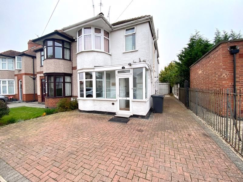 Property photo 1 of 11 Photo 3