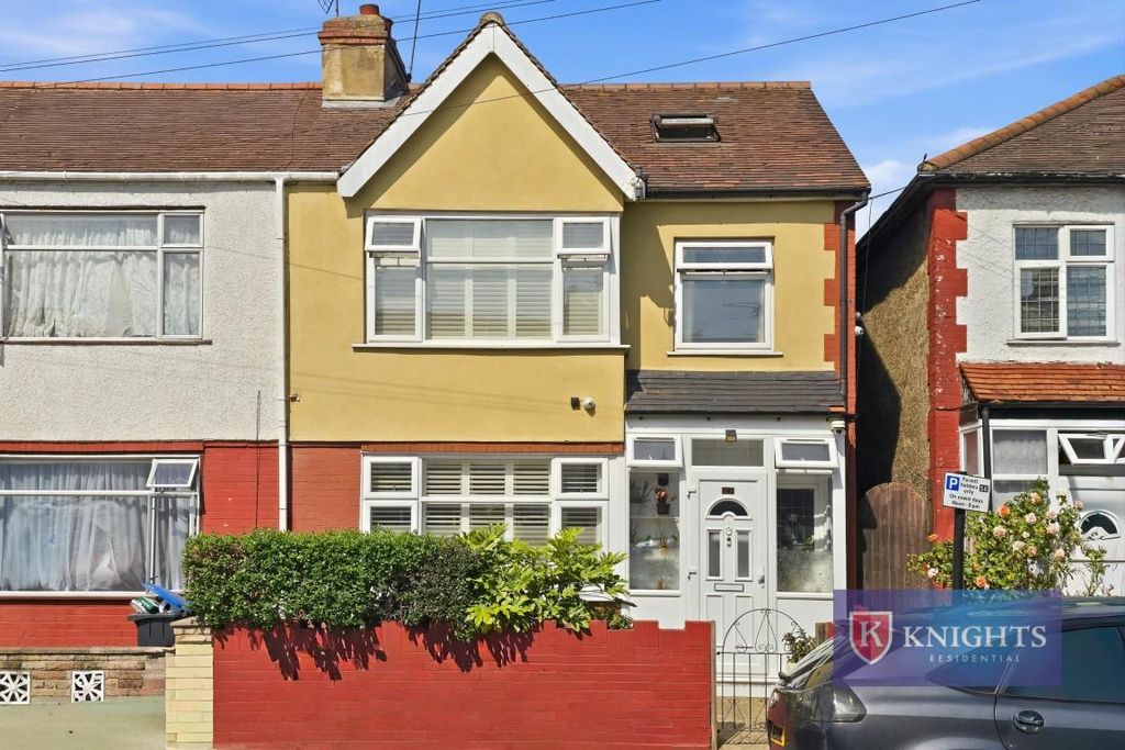 Property photo 1 of 24