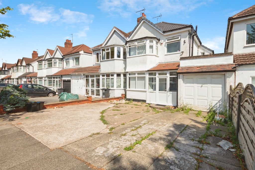 Property photo 1 of 17