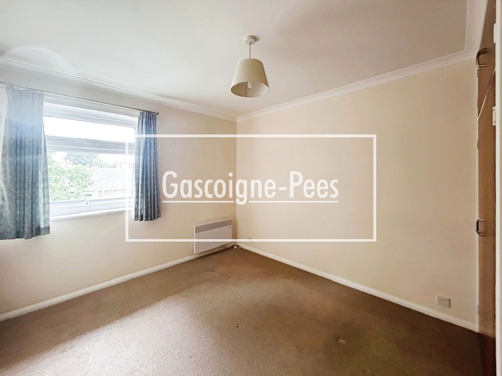 Property photo 3 of 6