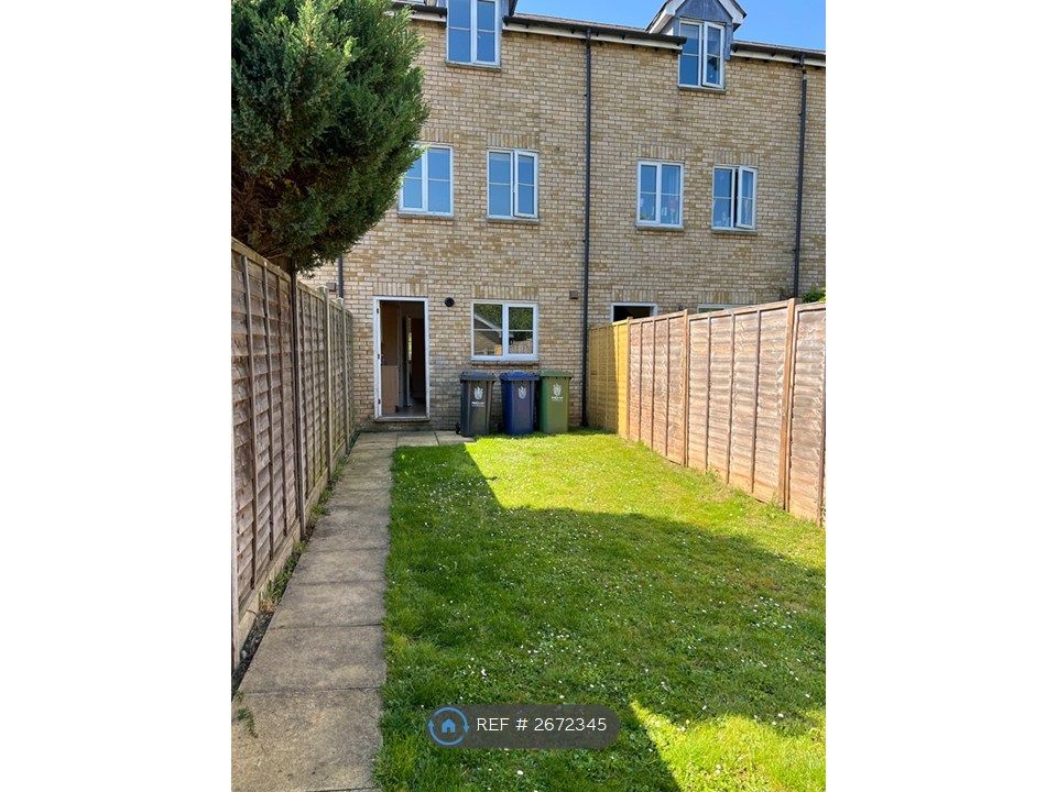 Property photo 3 of 25