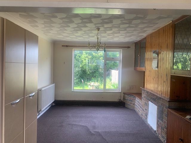 Property photo 3 of 27
