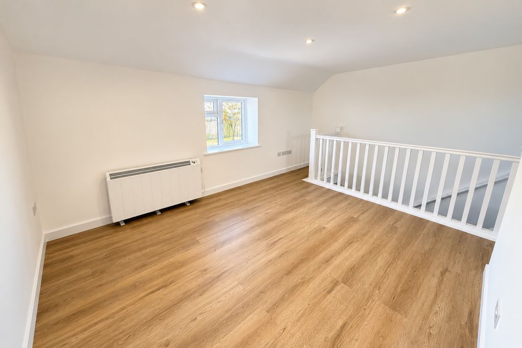 Property photo 1 of 5 Living Room