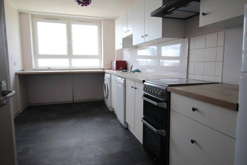 Property photo 2 of 3