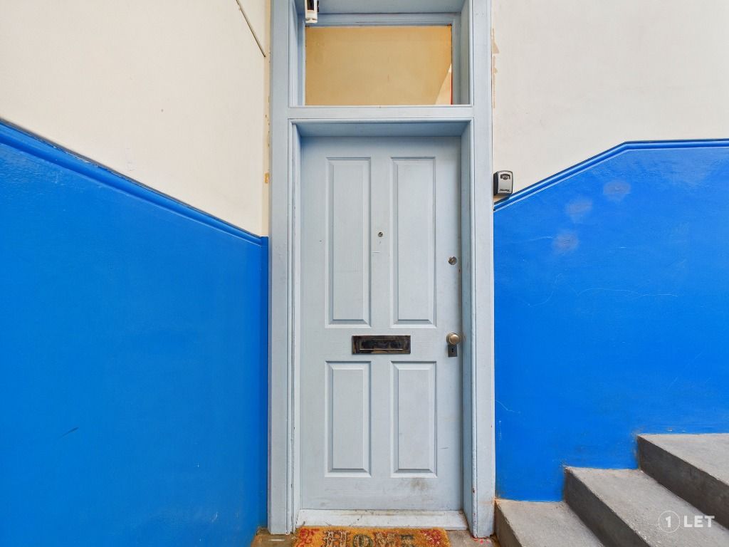 Property photo 3 of 18 Photo 3