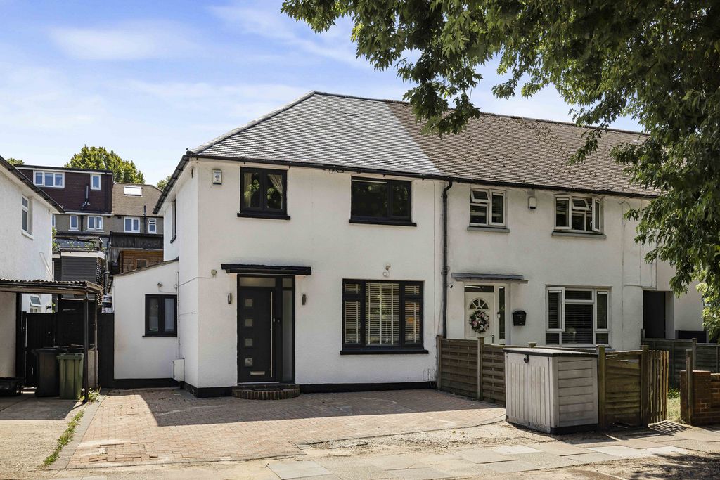 Property photo 1 of 13