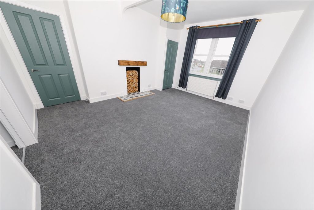 Property photo 2 of 23 B