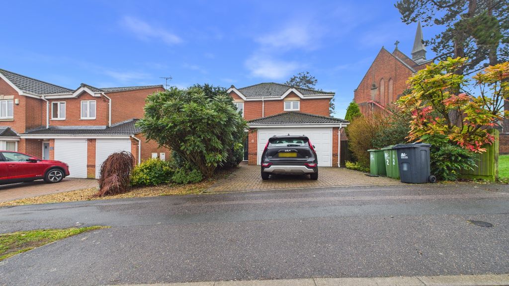 Property photo 1 of 29 4795913