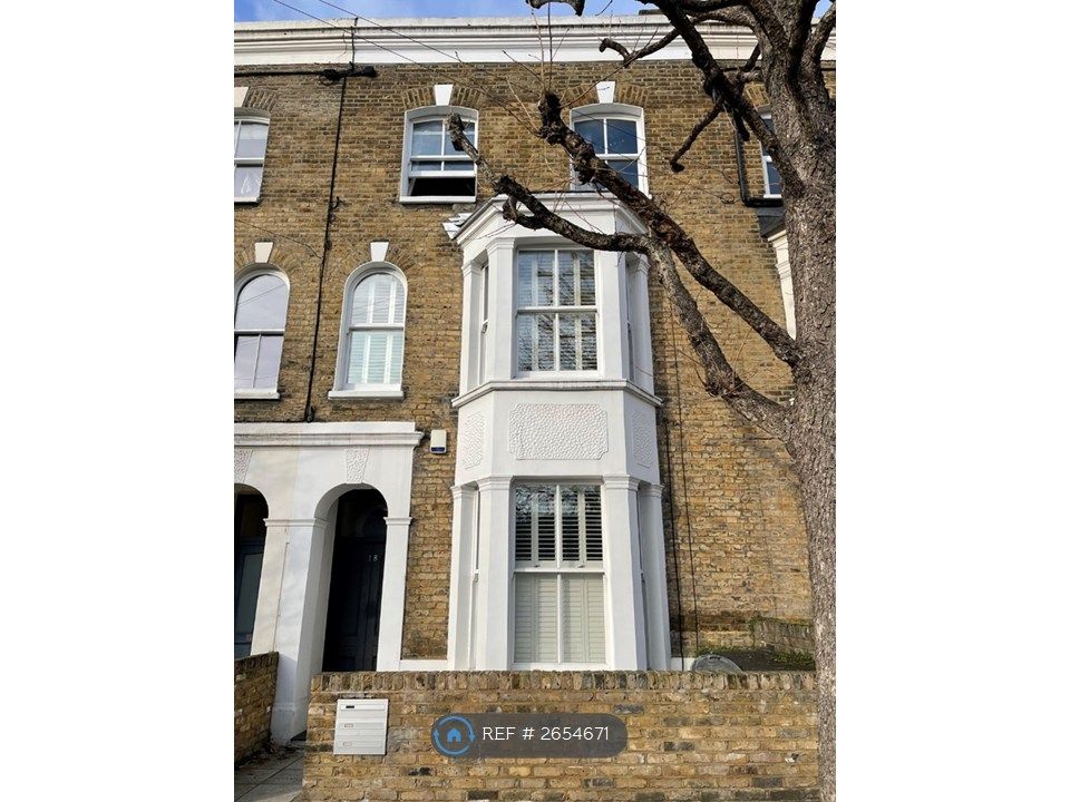 Property photo 2 of 10 Front Of Building