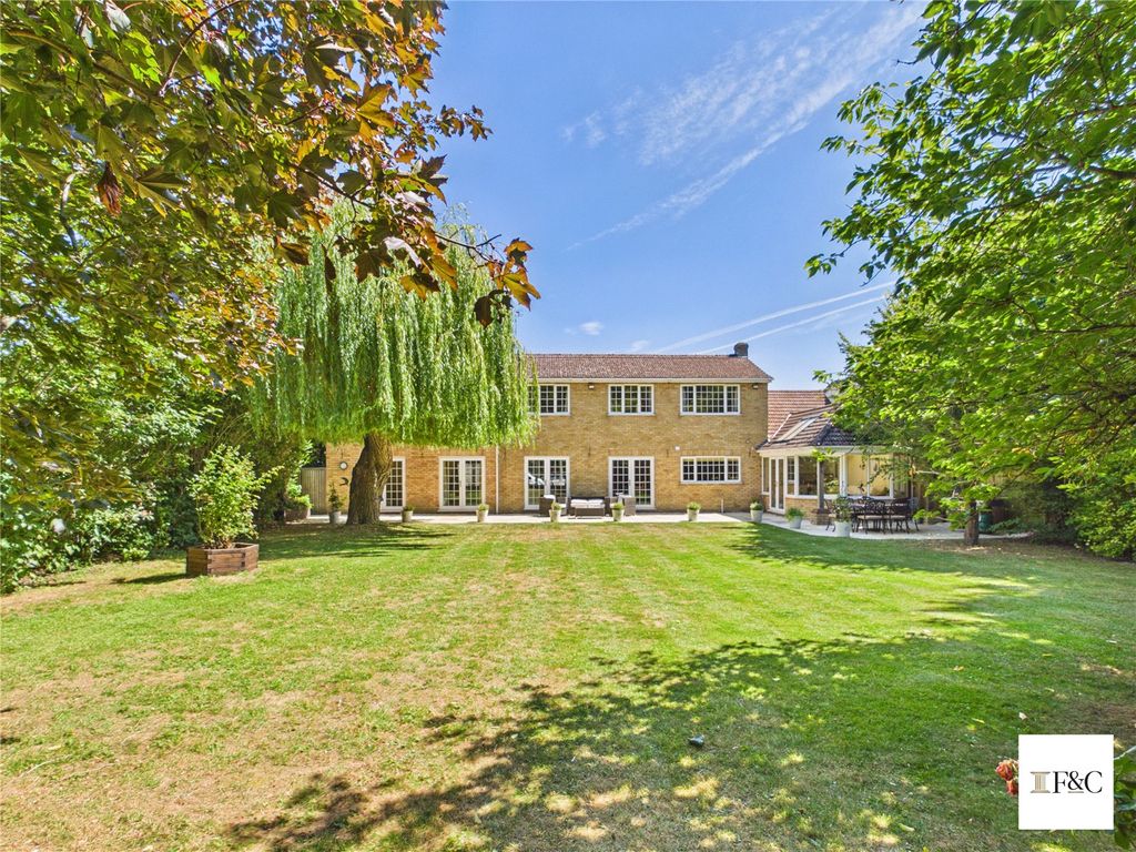 Property photo 2 of 41 Picture No. 41