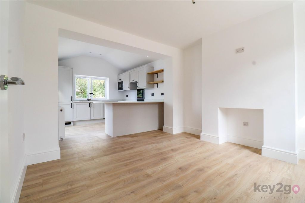 Property photo 2 of 22 Img_6698.Jpg