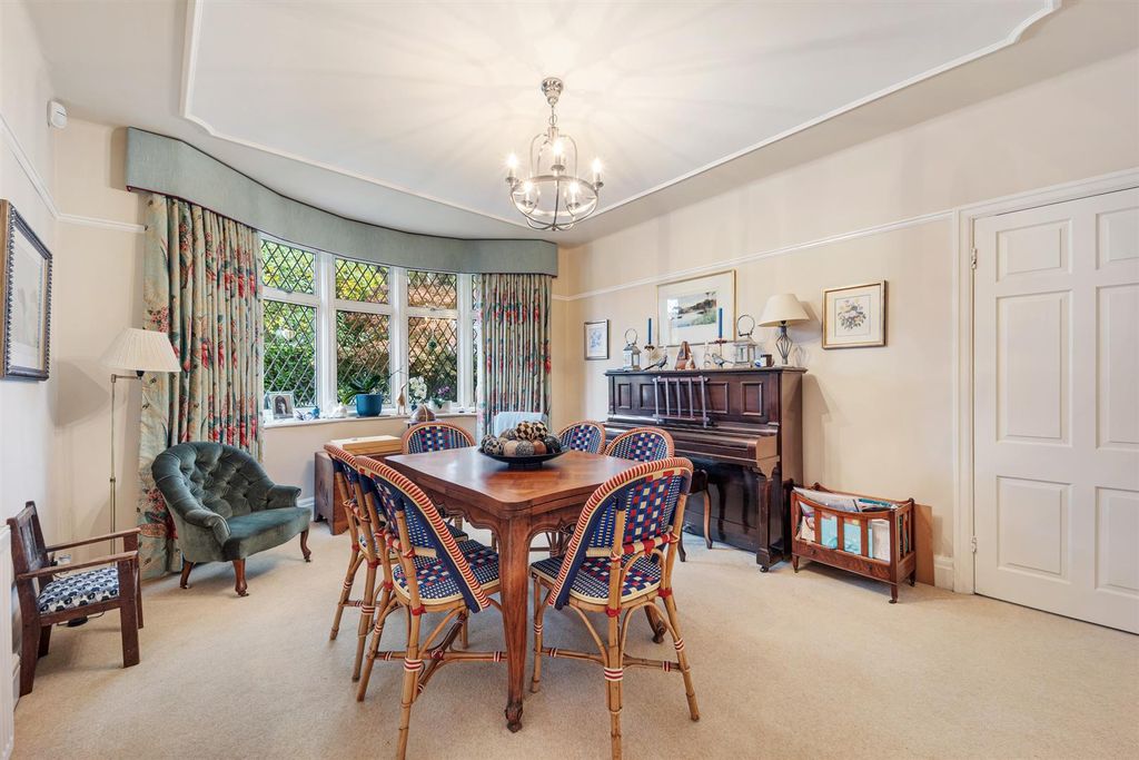 Property photo 2 of 52 Image 2