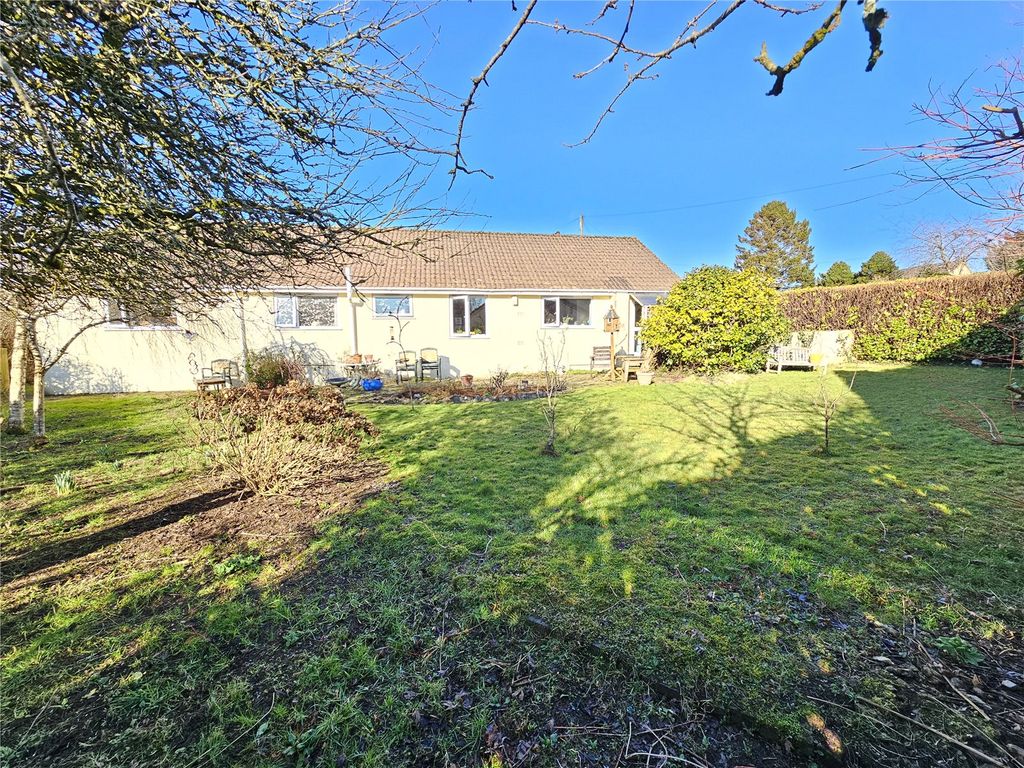 Property photo 1 of 23 Picture No. 05