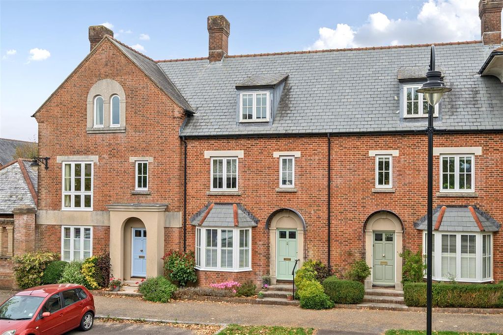 Property photo 1 of 23 Front