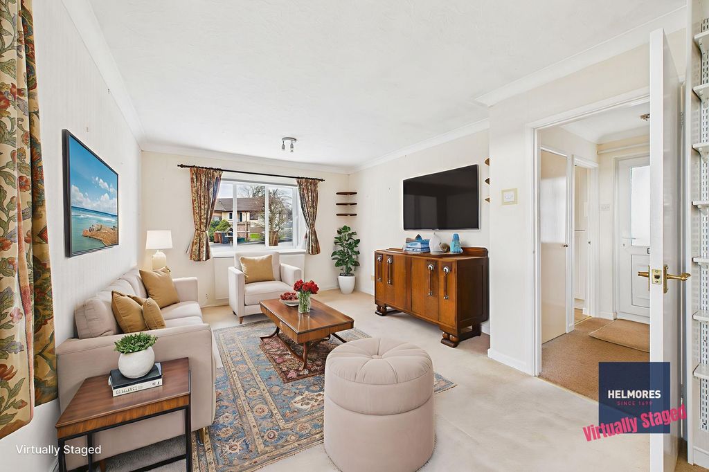 Property photo 3 of 21