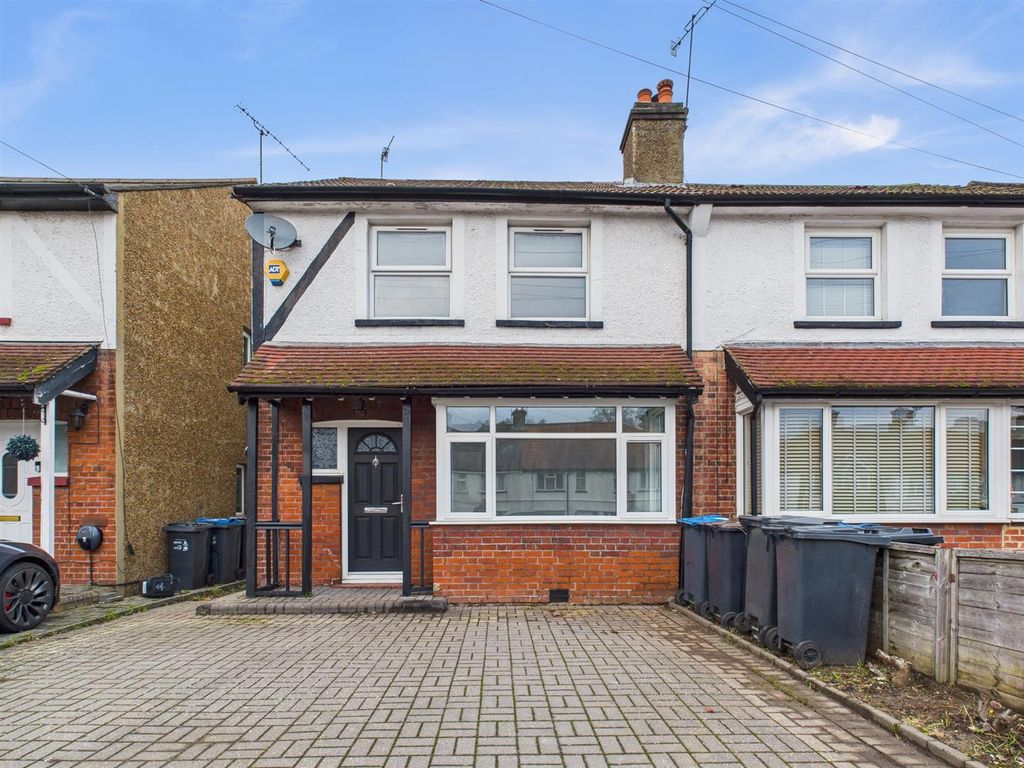 Property photo 1 of 15 Cam02885G0-Pr0536-Still005.Jpg