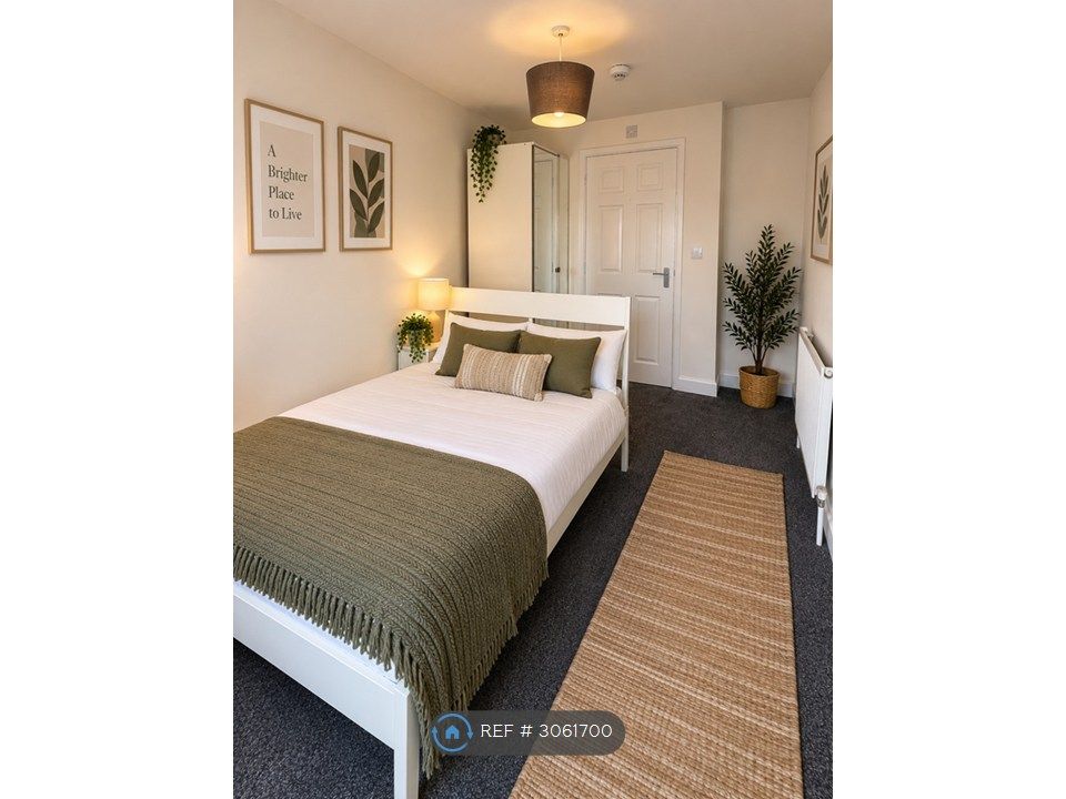 Property photo 2 of 3