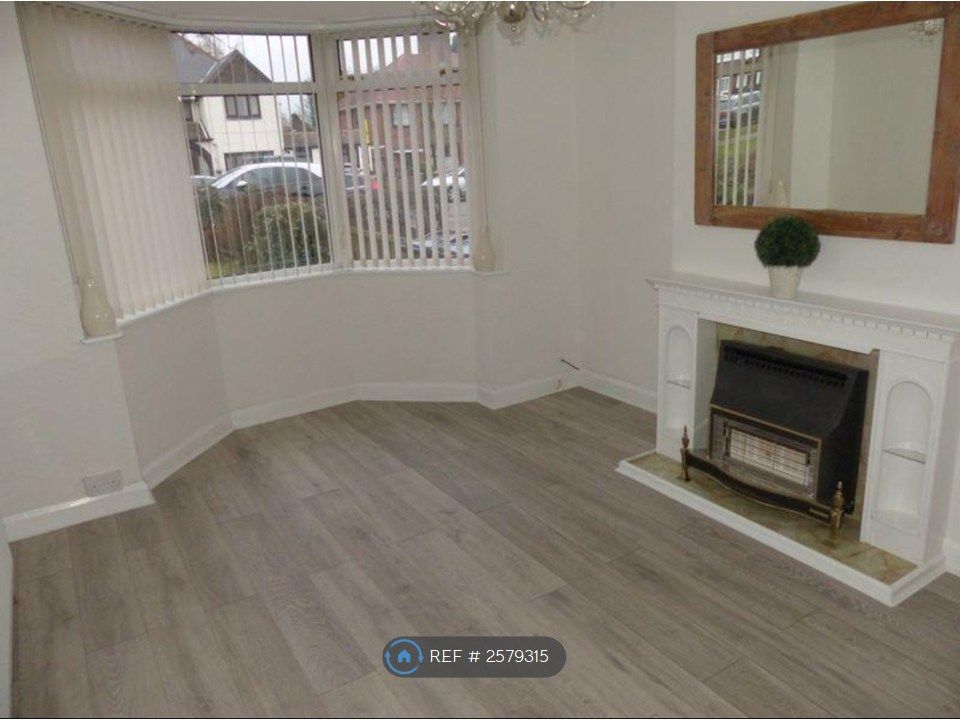 Property photo 3 of 10 Lounge