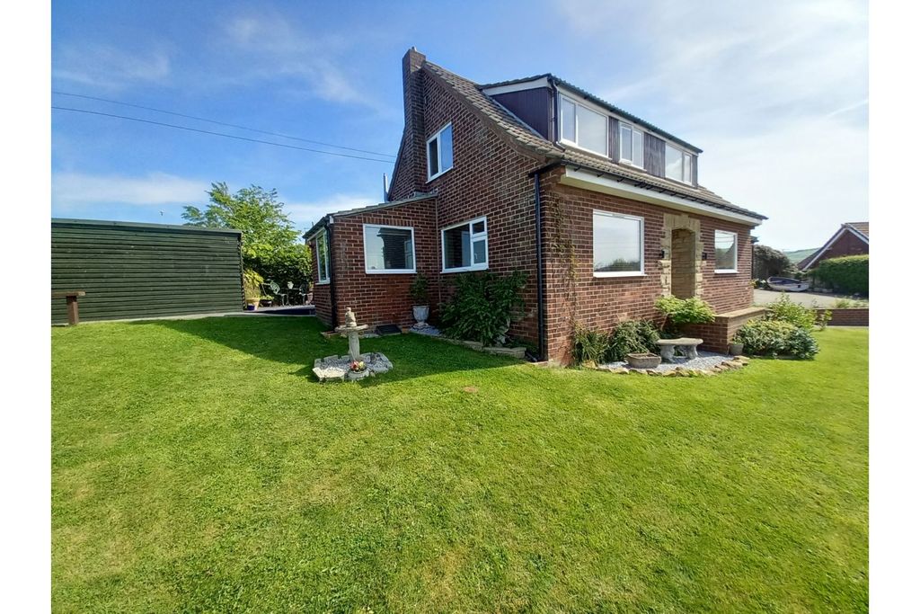 Property photo 1 of 24