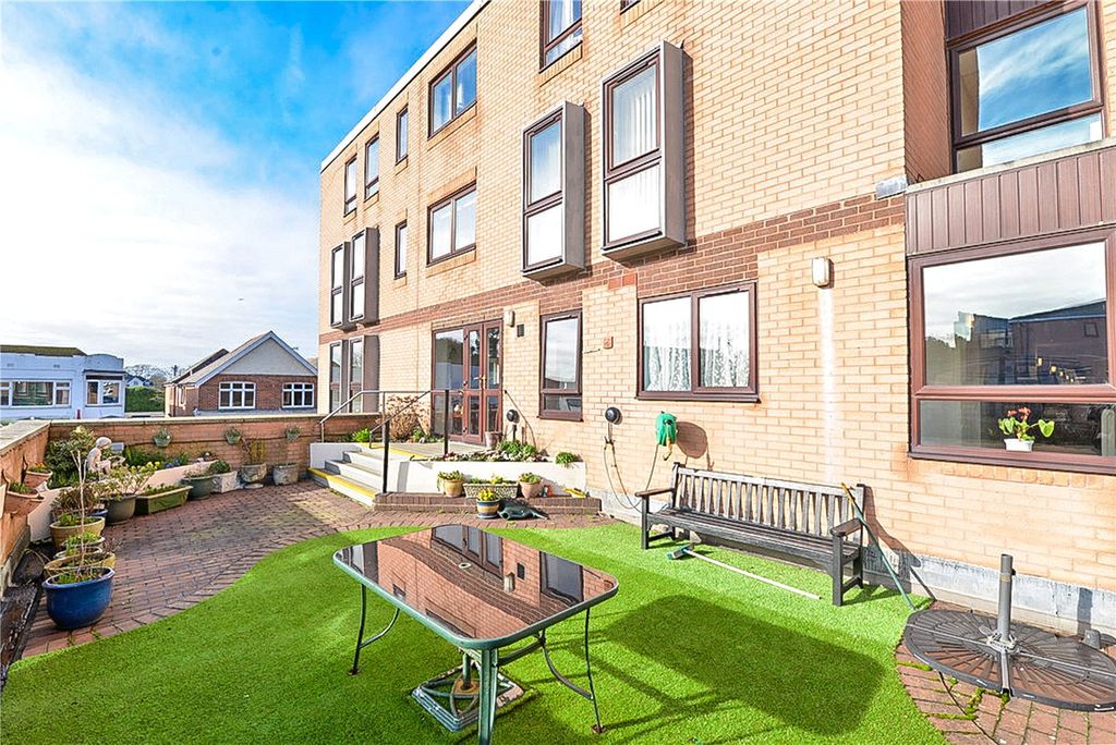Property photo 1 of 10 Picture No. 03