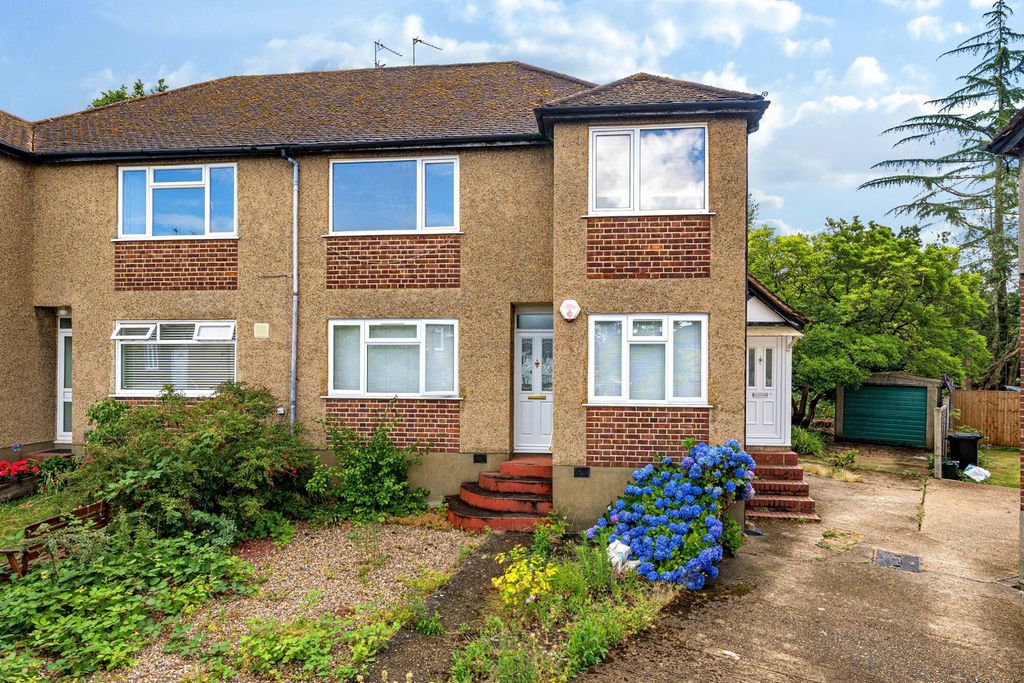 Property photo 1 of 16 1319494-1-686B8F4...