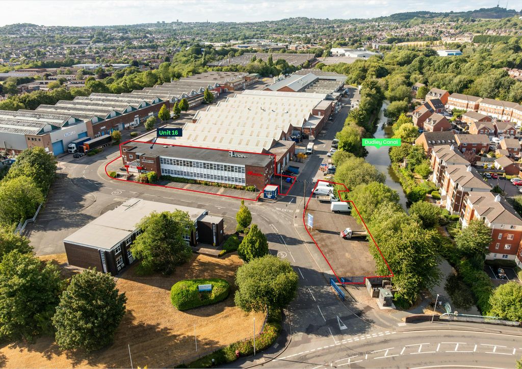 Property photo 2 of 8 Unit 16 Waterfall Lane Trading Estate � Cradley Heath � B64 6Pu _Pix2.Jpg