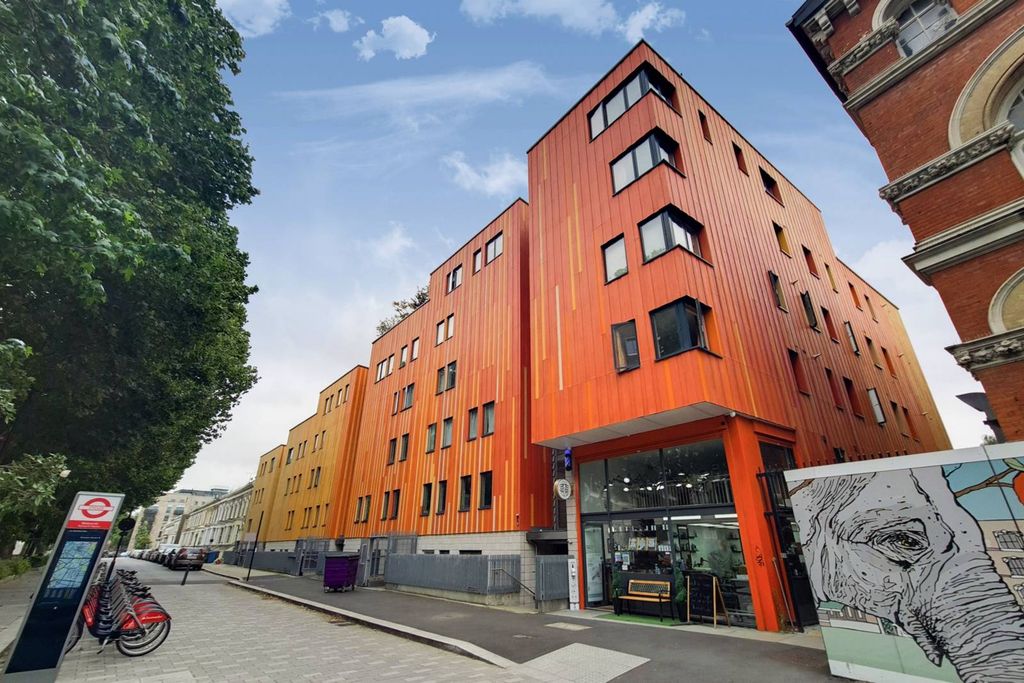 Property photo 2 of 7