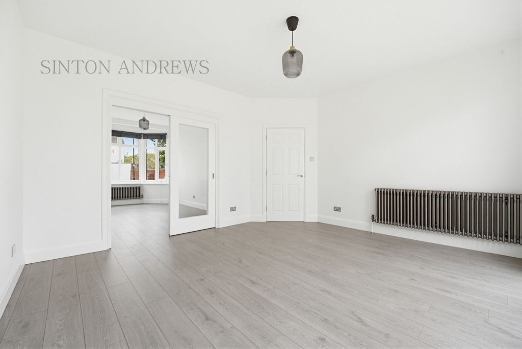 Property photo 3 of 13 Photo 10