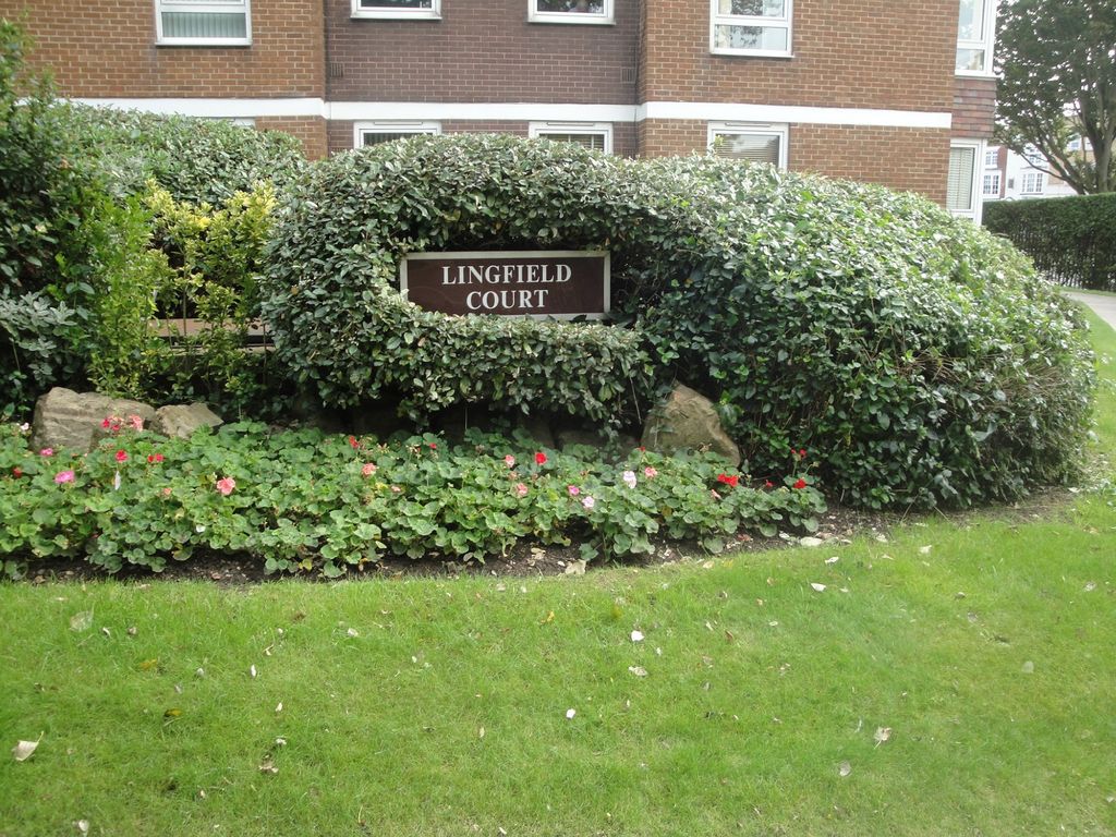 Property photo 2 of 20